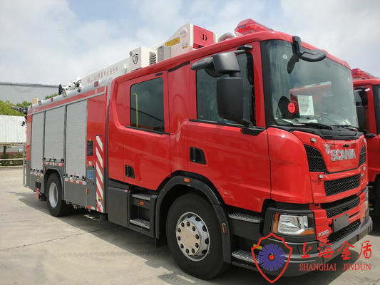 Double Cabin 6 Seats Aerial Work Platform Truck