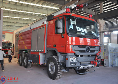 6X6 πυροσβεστικό όχημα αερολιμένων μηχανών Drive 440kw για γρήγορα να διασώσει τους επιβάτες αεροσκαφών